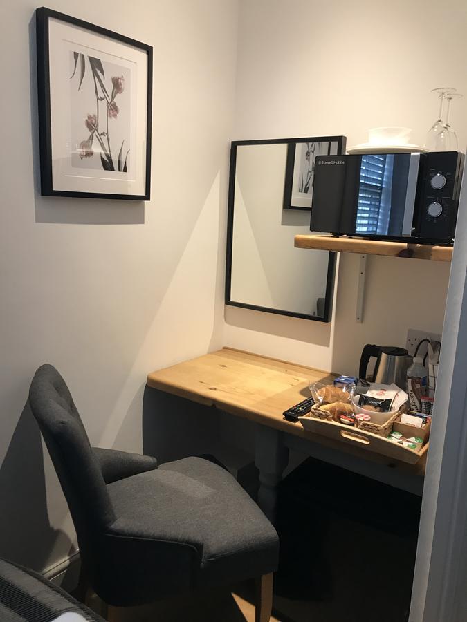The Larches Hotel Wolverhampton Exterior photo A dressing room at the National Theatre, London